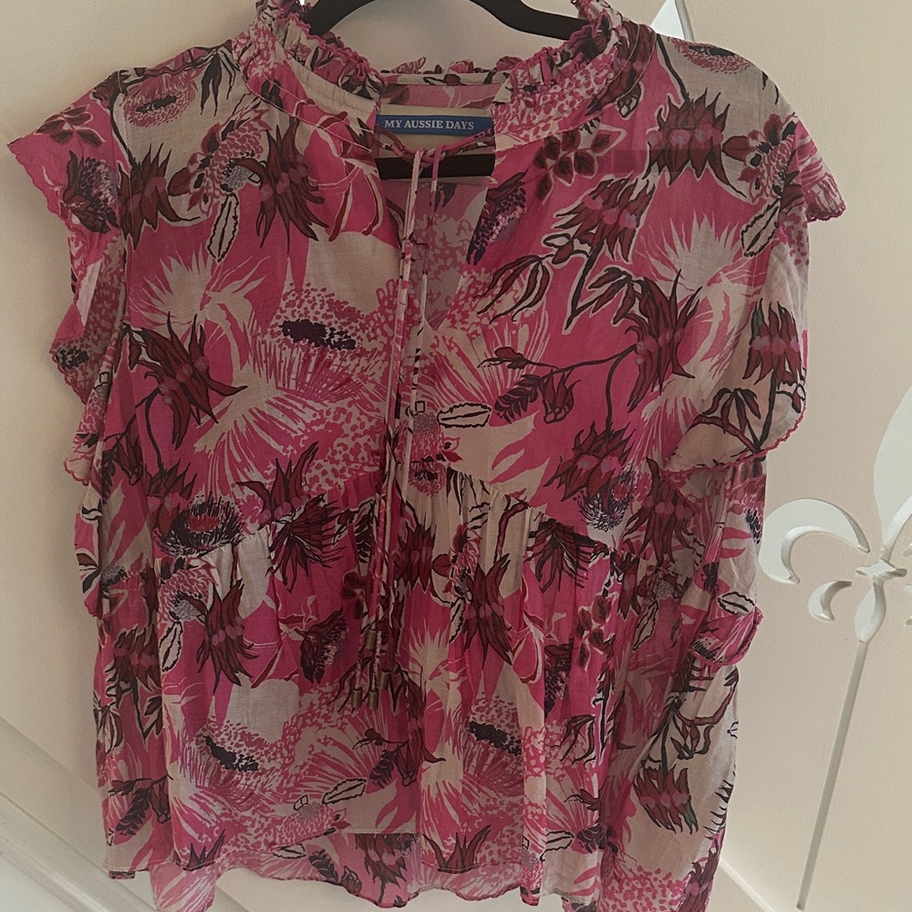 Chufy Pink Floral Women's Top